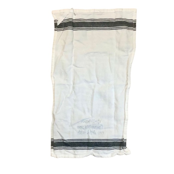 Tea towel, Girlfriends: Therapists you can drink with - Picture 3 of 4